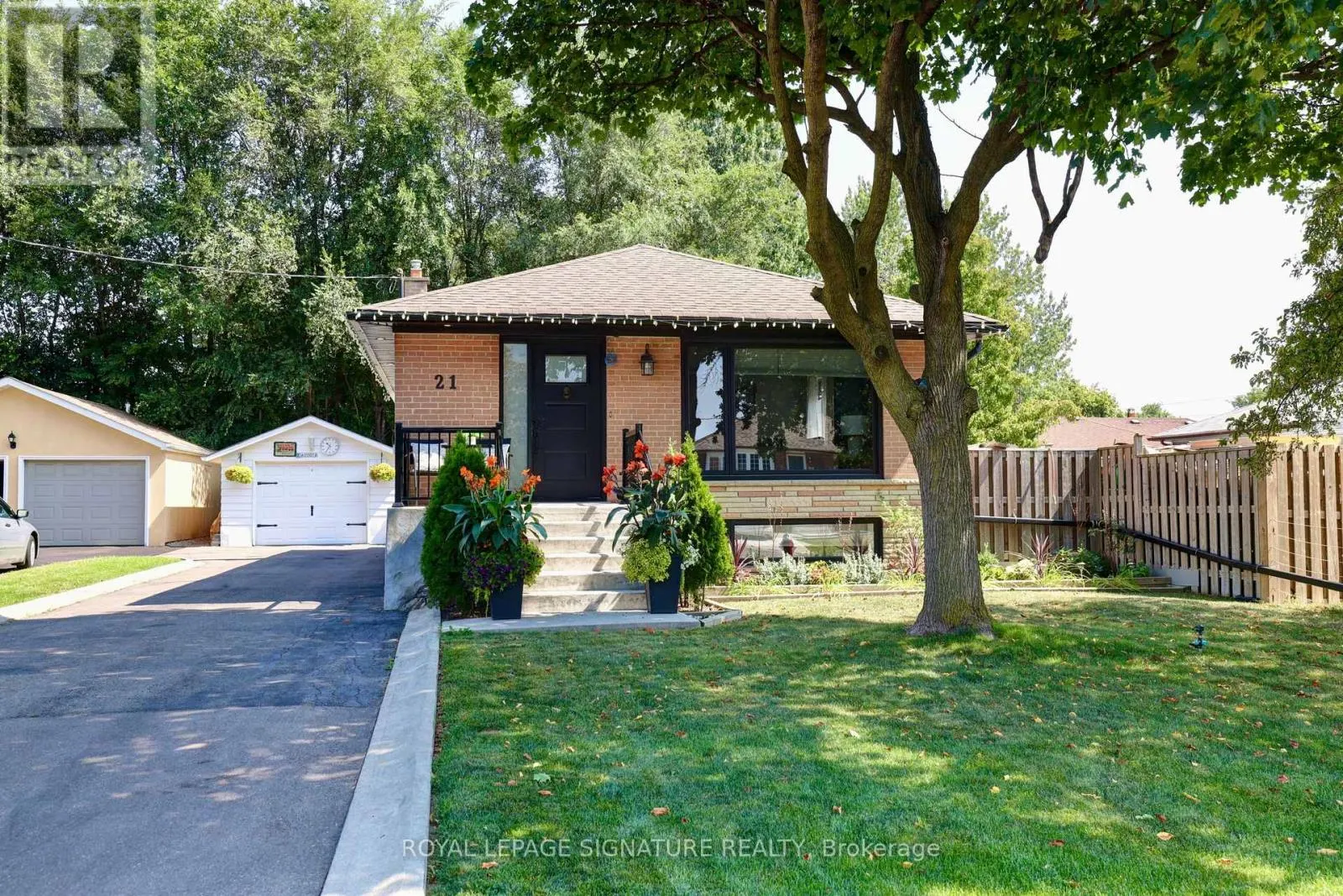 21 HARPER ROAD
