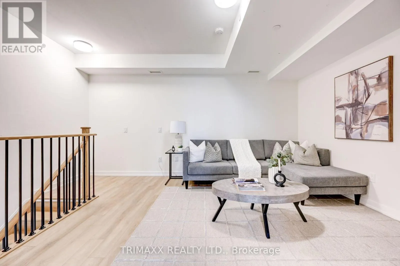102 - 12 SYMES ROAD