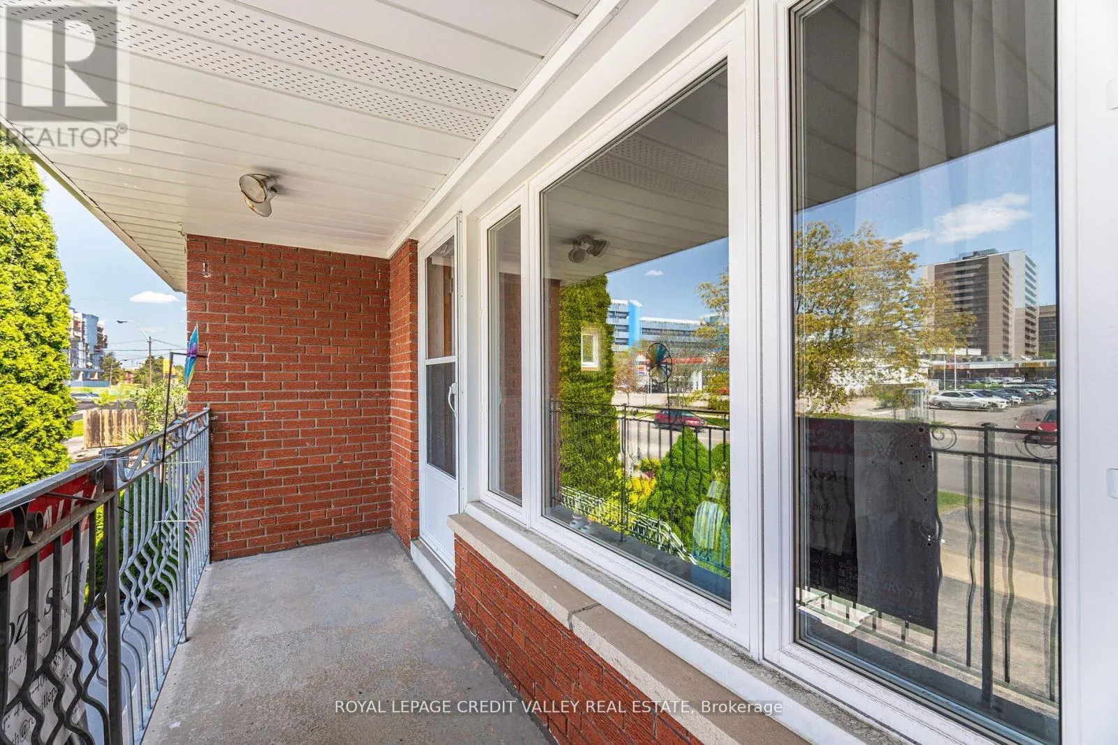 55 SHOREHAM DRIVE