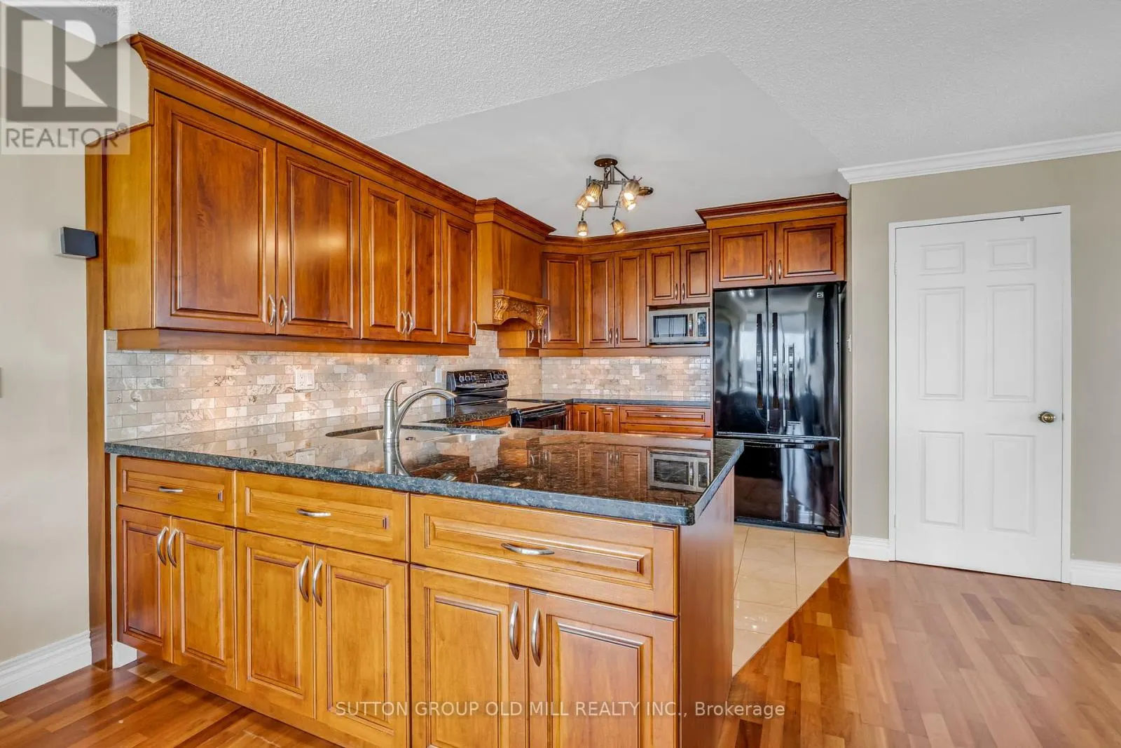 2507 - 1320 ISLINGTON AVENUE