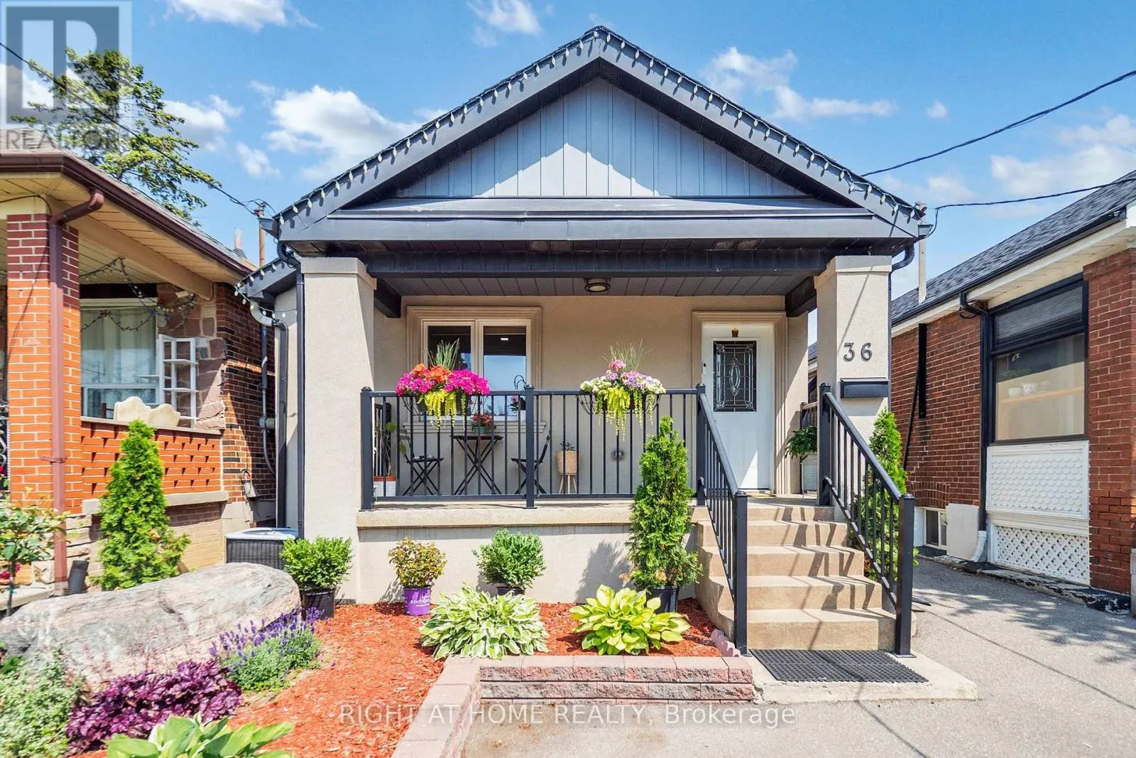 36 JULIET CRESCENT