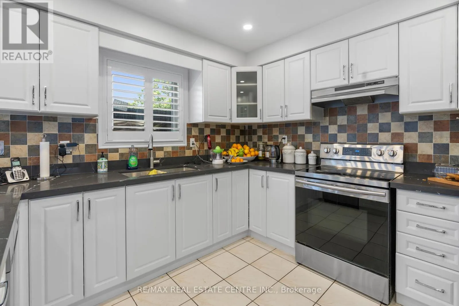 6672 LISGAR DRIVE