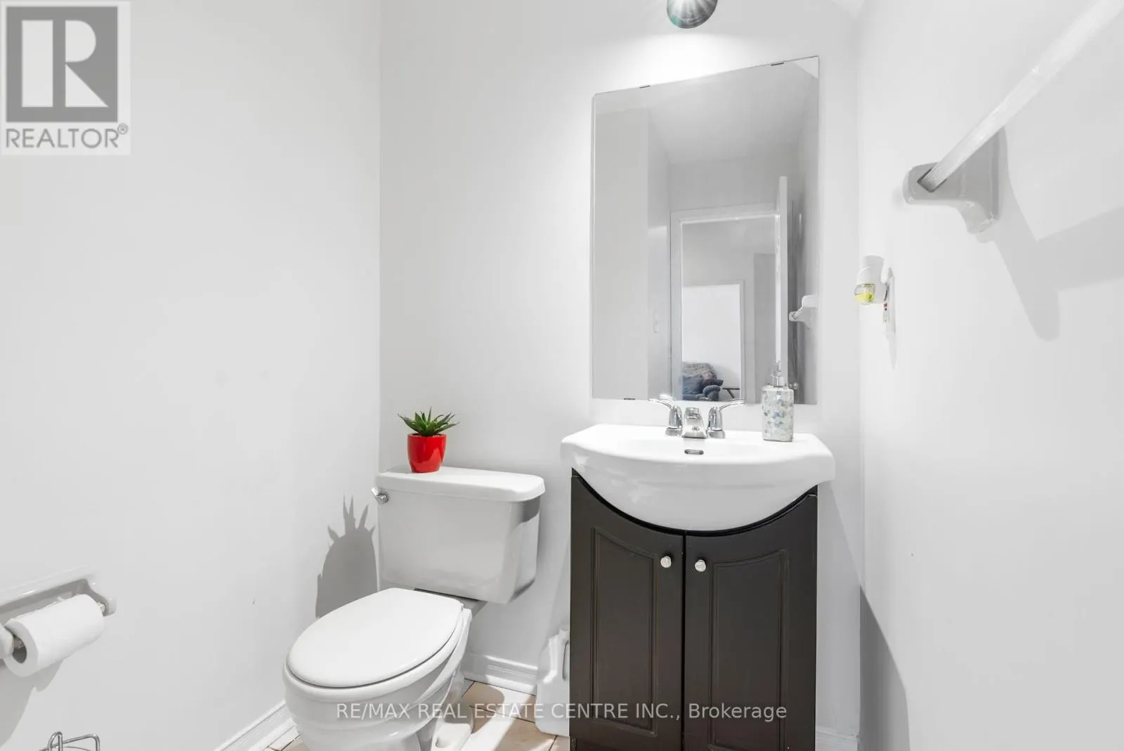 6672 LISGAR DRIVE