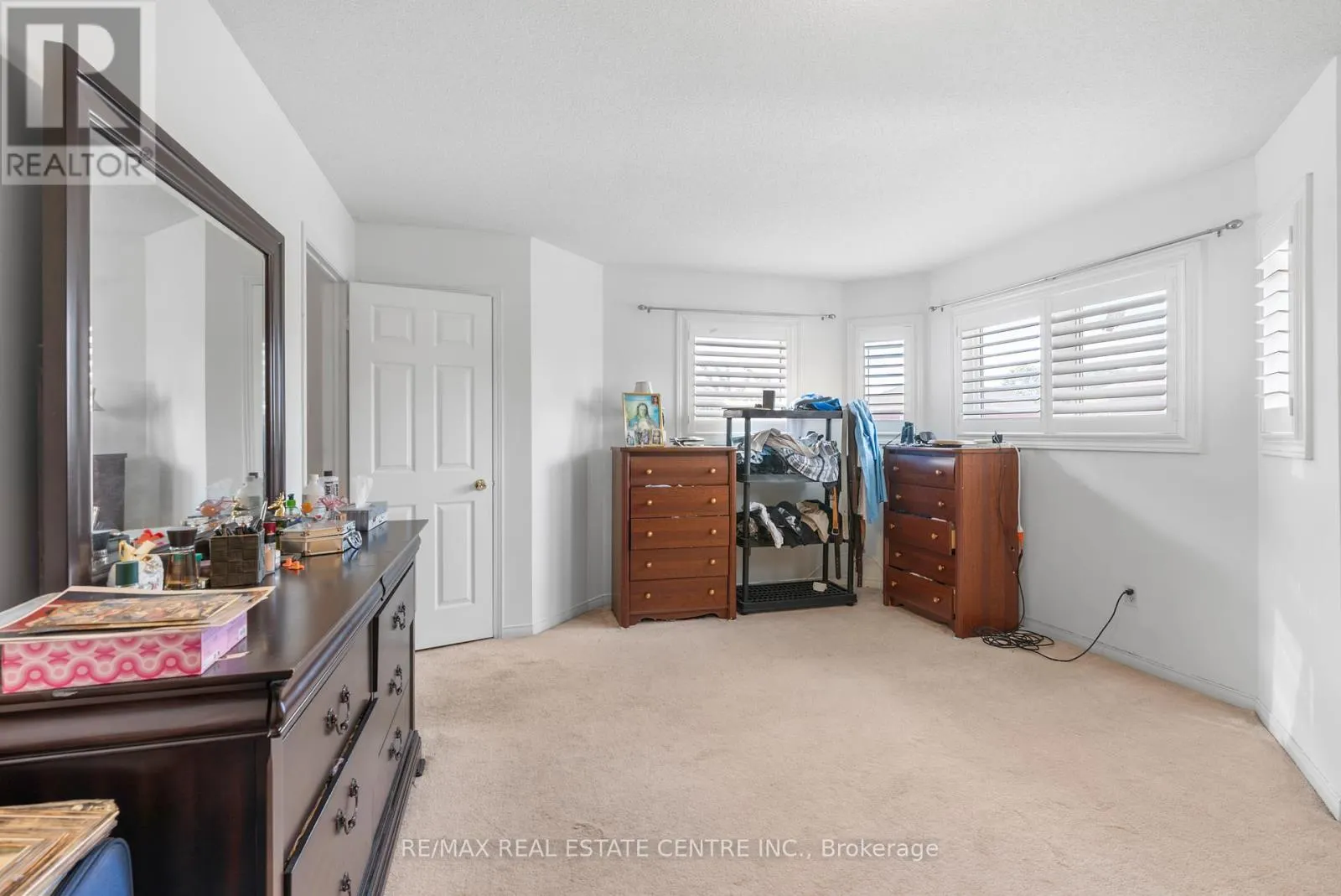 6672 LISGAR DRIVE