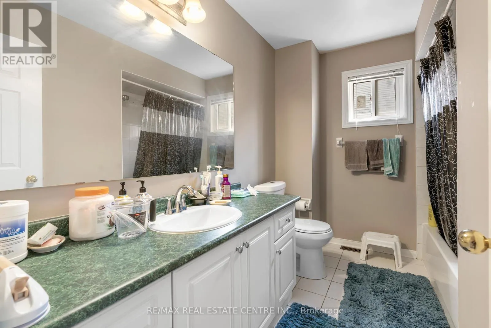 6672 LISGAR DRIVE