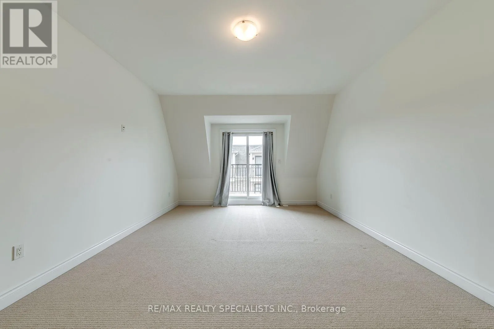 2025 QUEENSBOROUGH GATE