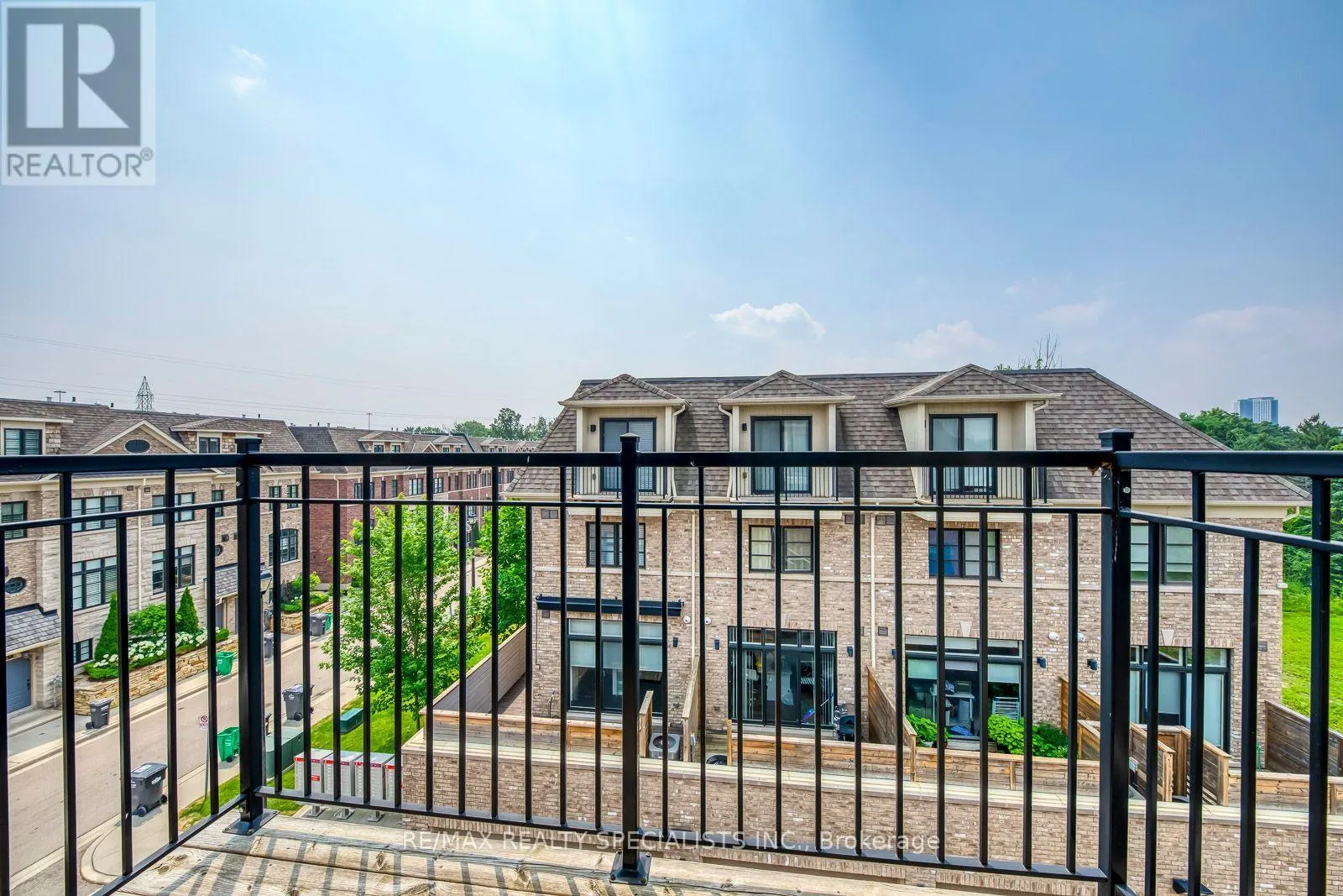 2025 QUEENSBOROUGH GATE