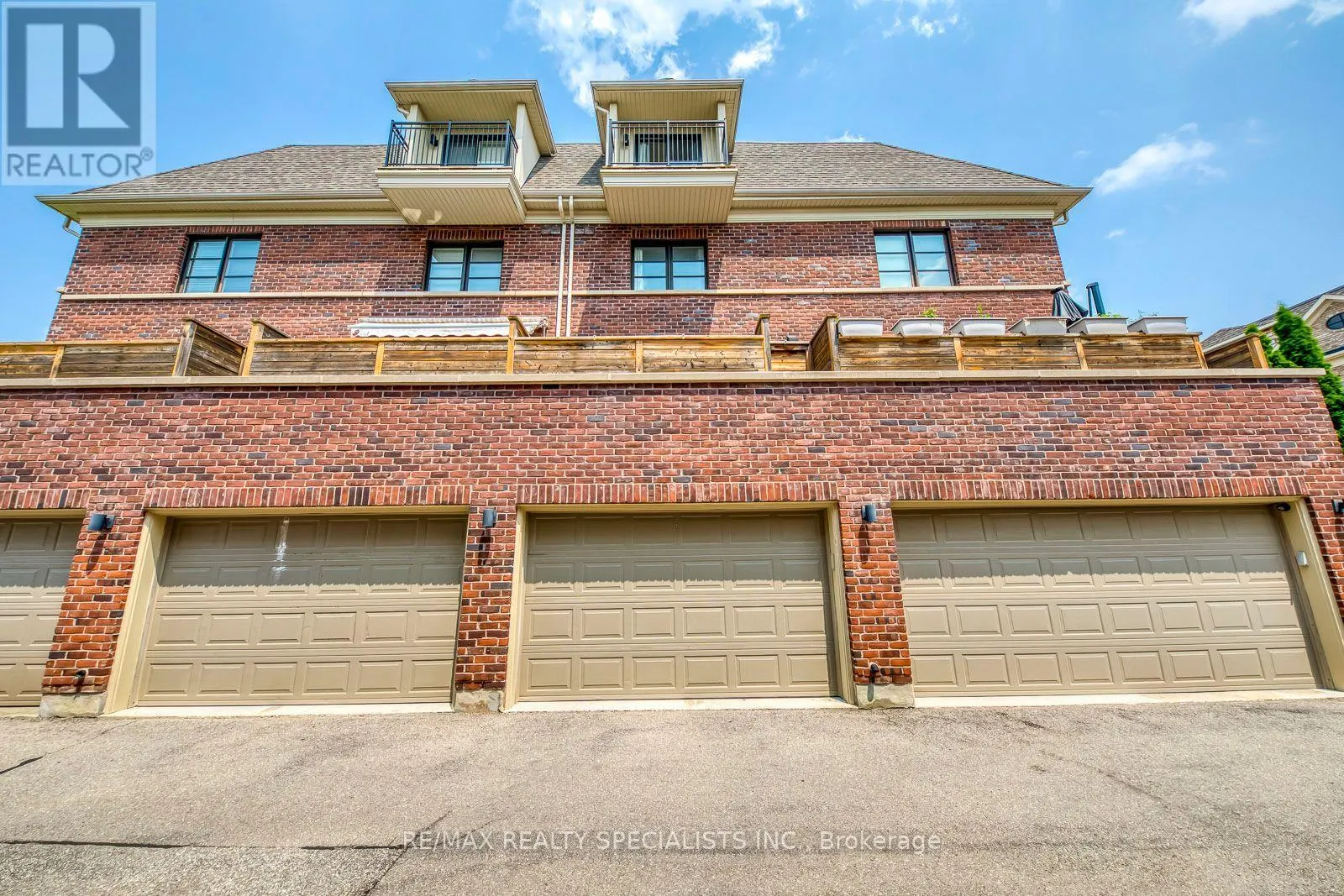 2025 QUEENSBOROUGH GATE