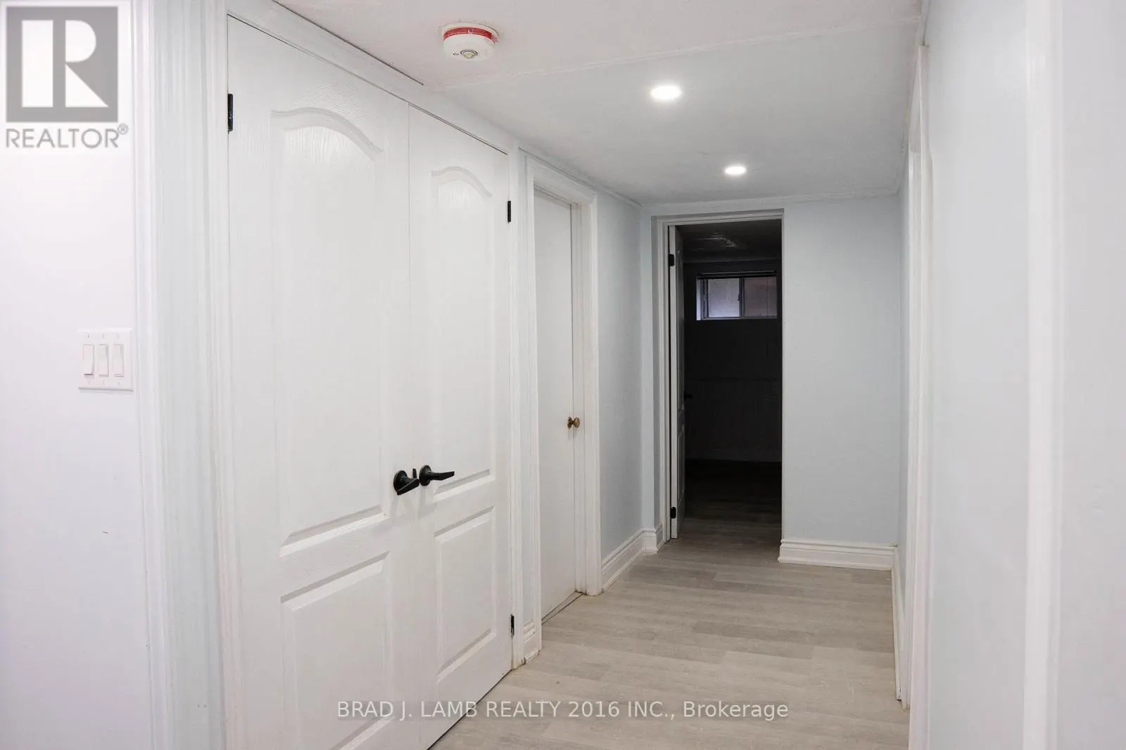 42 LYNNFORD DRIVE