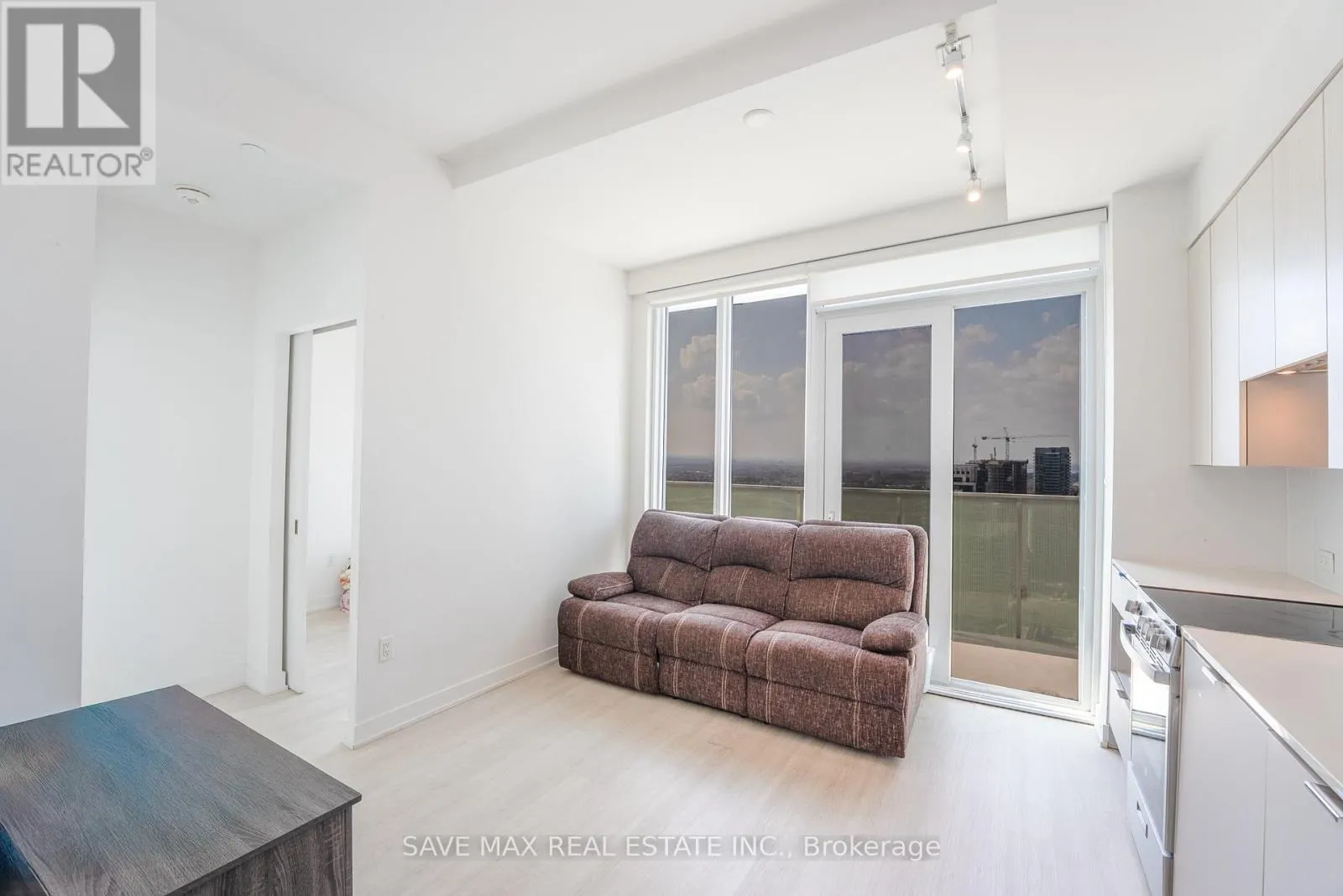 3711 - 3883 QUARTZ ROAD