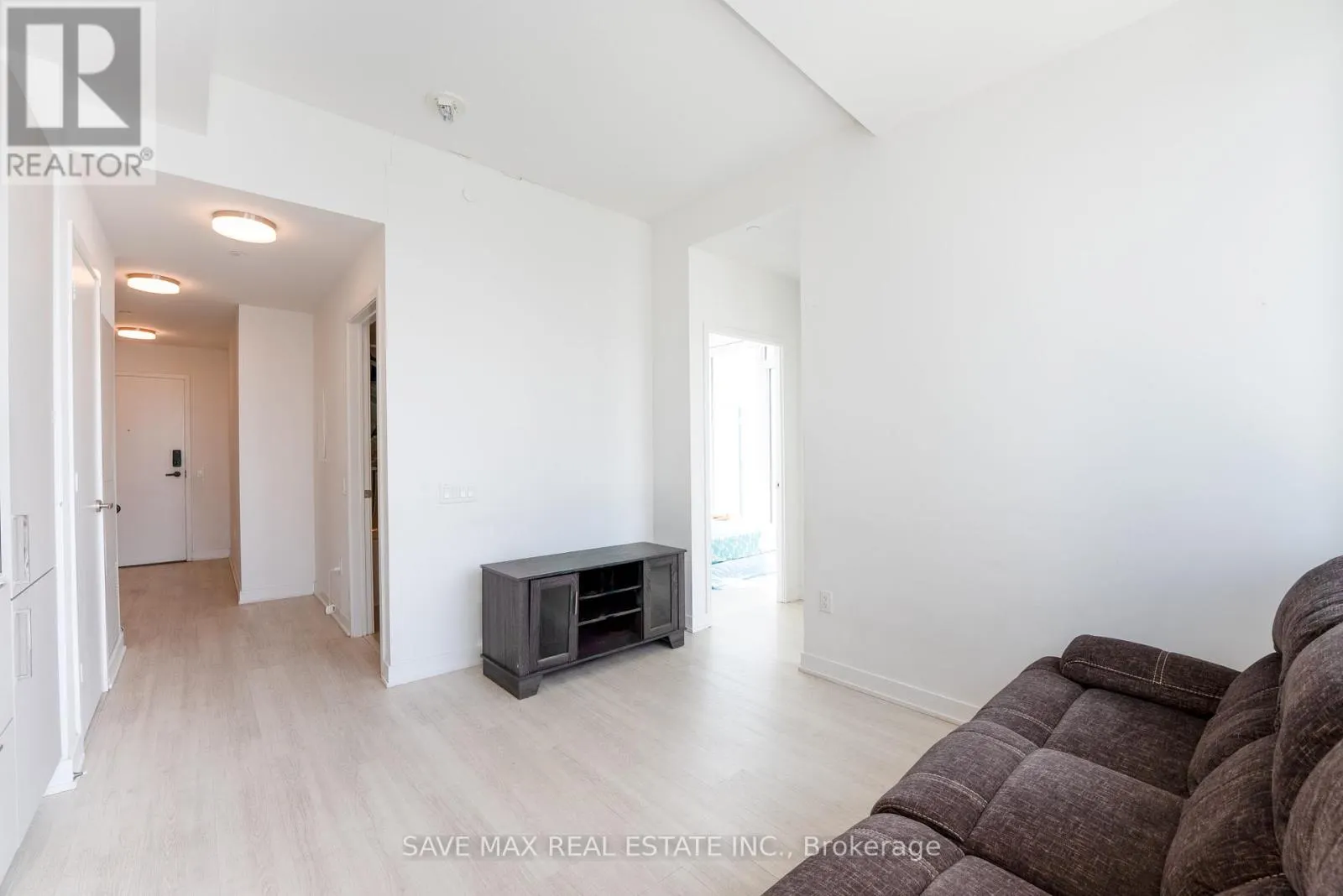3711 - 3883 QUARTZ ROAD