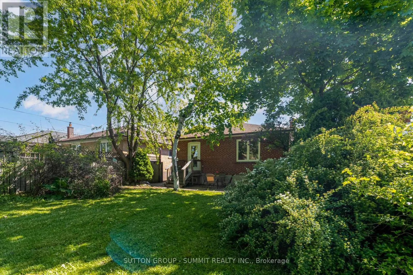 47 RAYSIDE DRIVE S