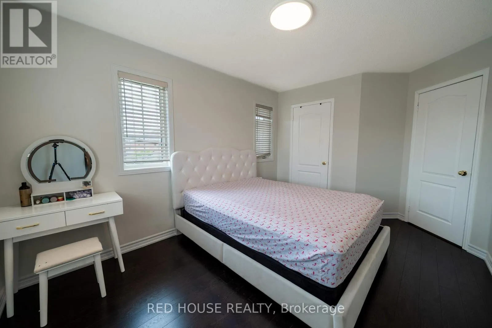 78 PASSFIELD TRAIL