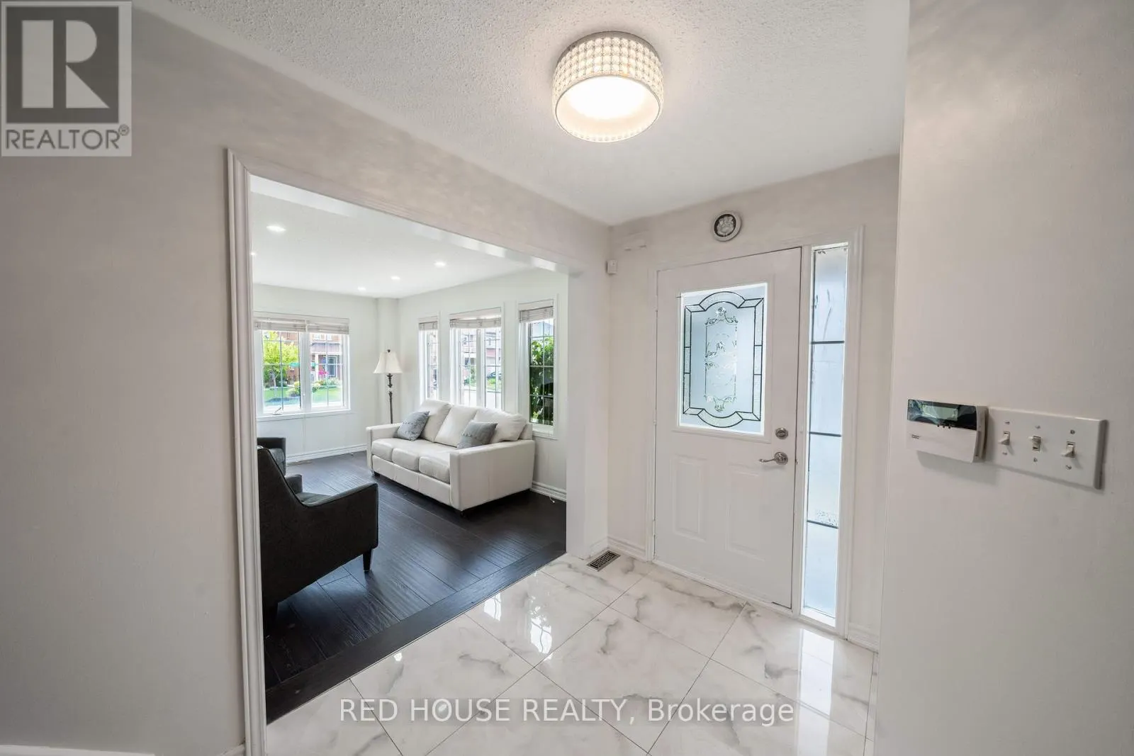 78 PASSFIELD TRAIL