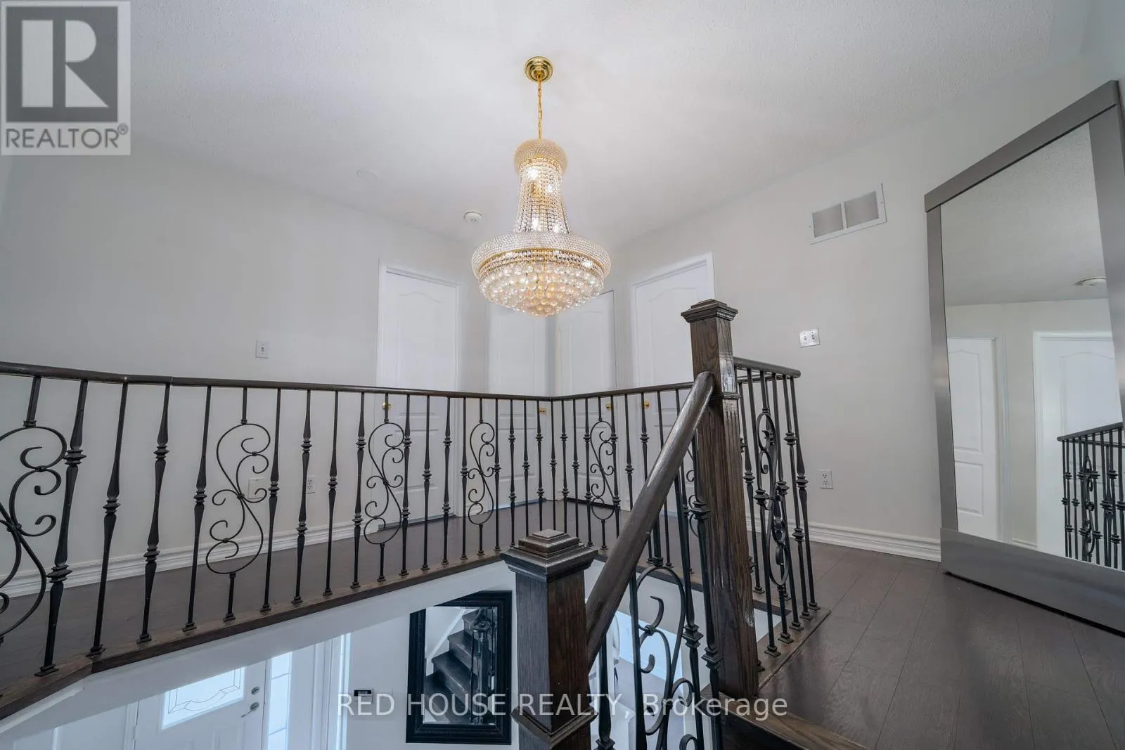 78 PASSFIELD TRAIL