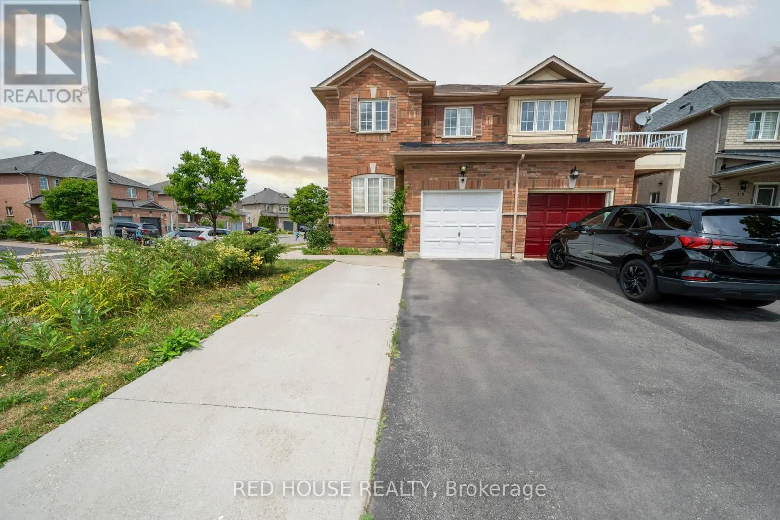 78 PASSFIELD TRAIL