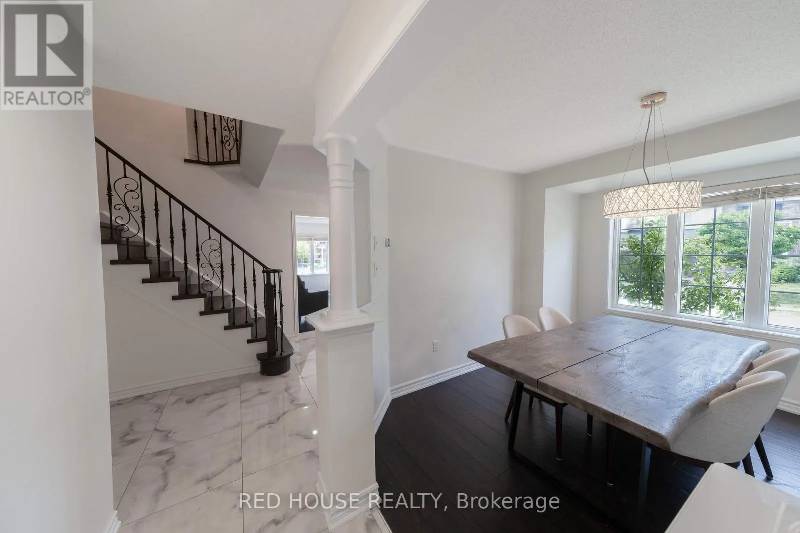 78 PASSFIELD TRAIL