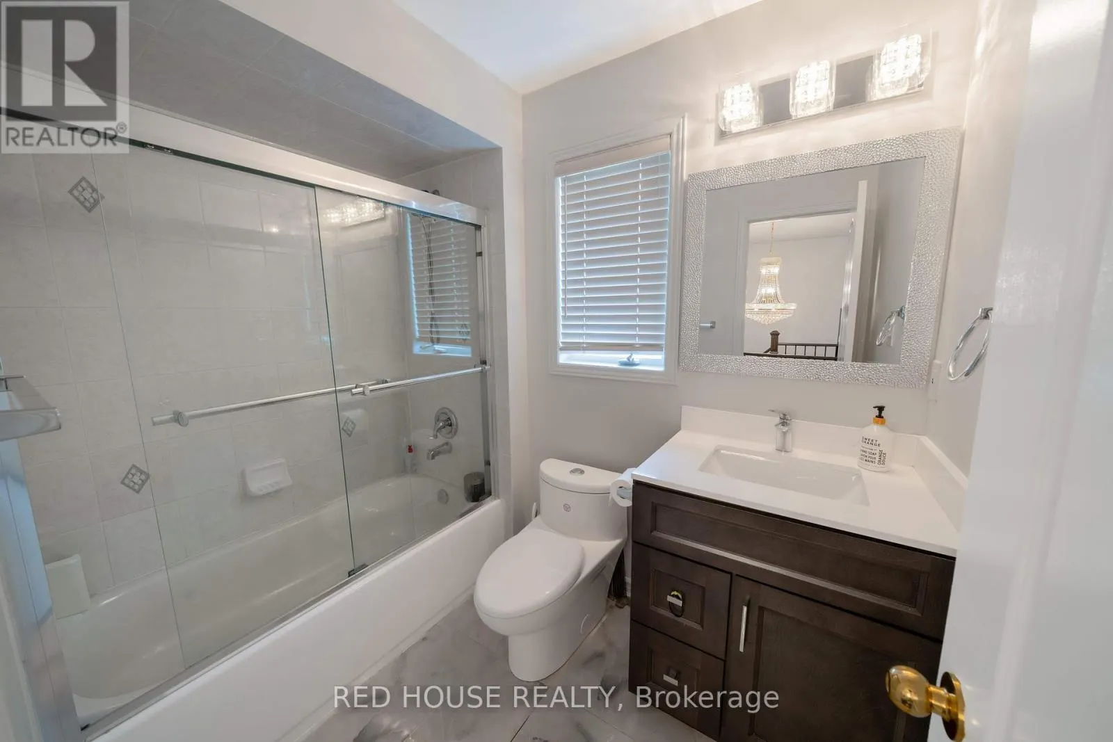 78 PASSFIELD TRAIL