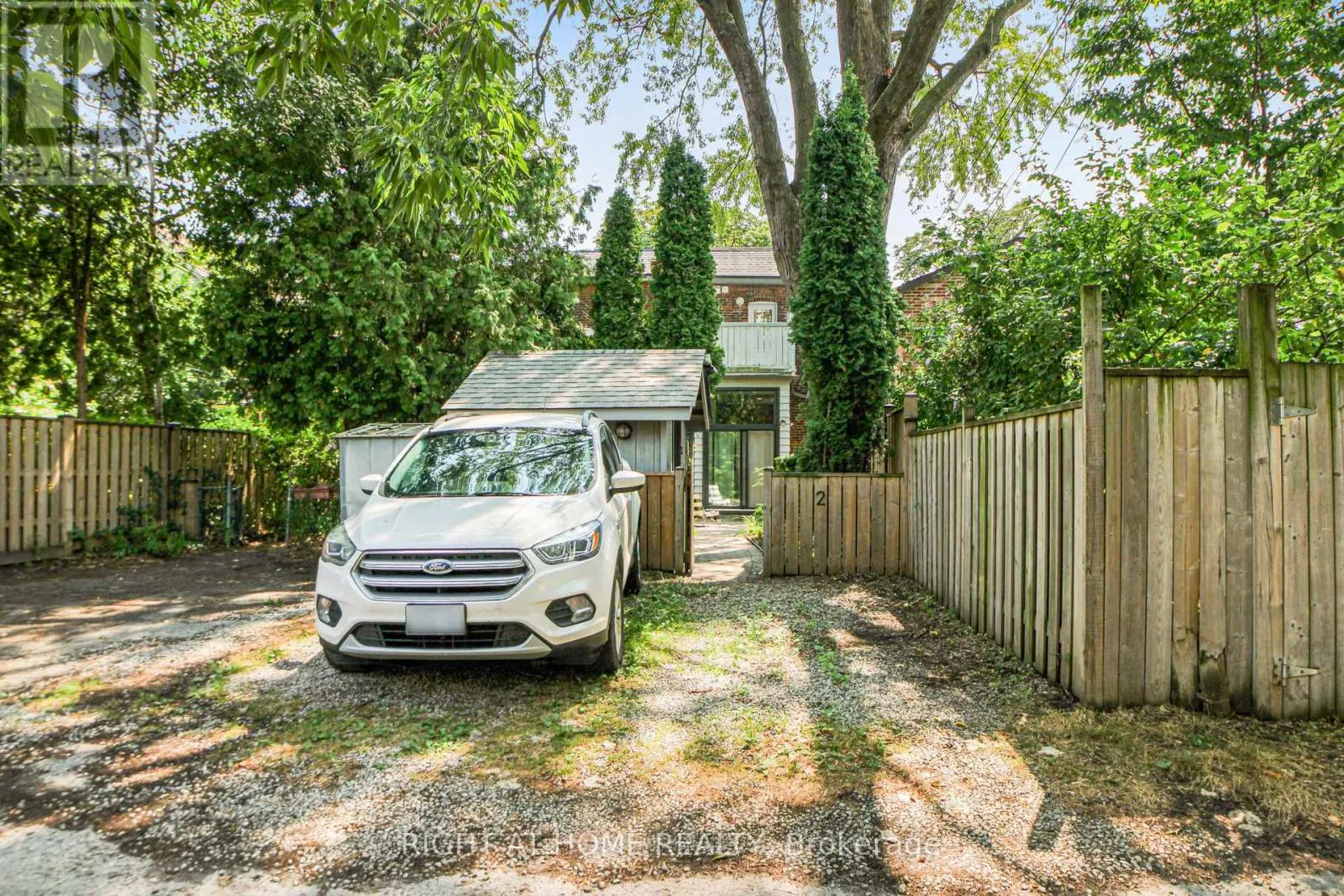UPPER - 28 PEARSON AVENUE