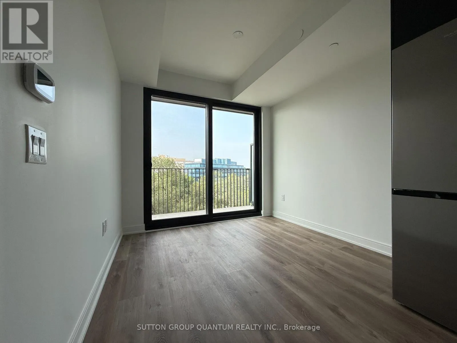 519 - 3009 NOVAR ROAD