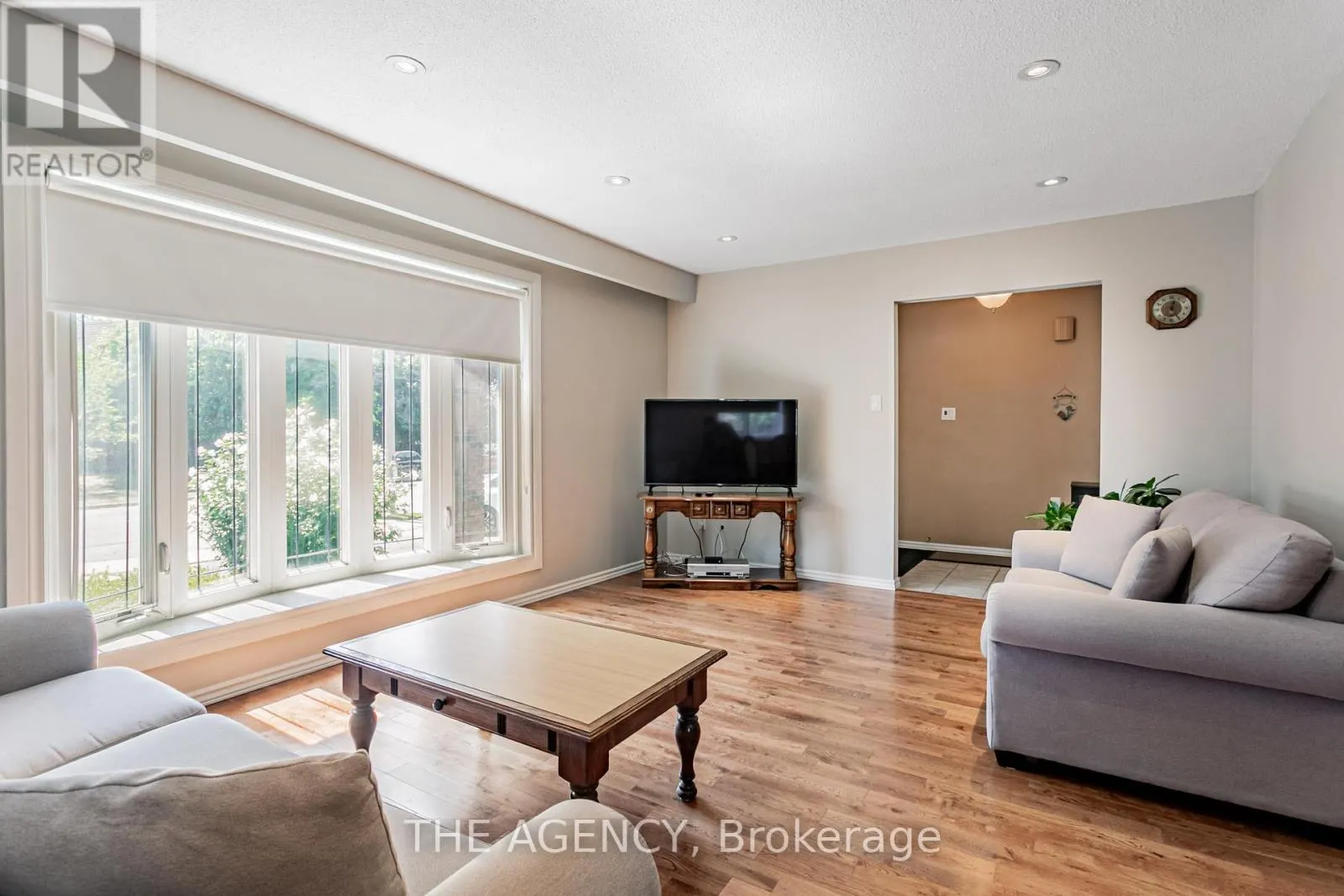 84 BLACKTHORN LANE