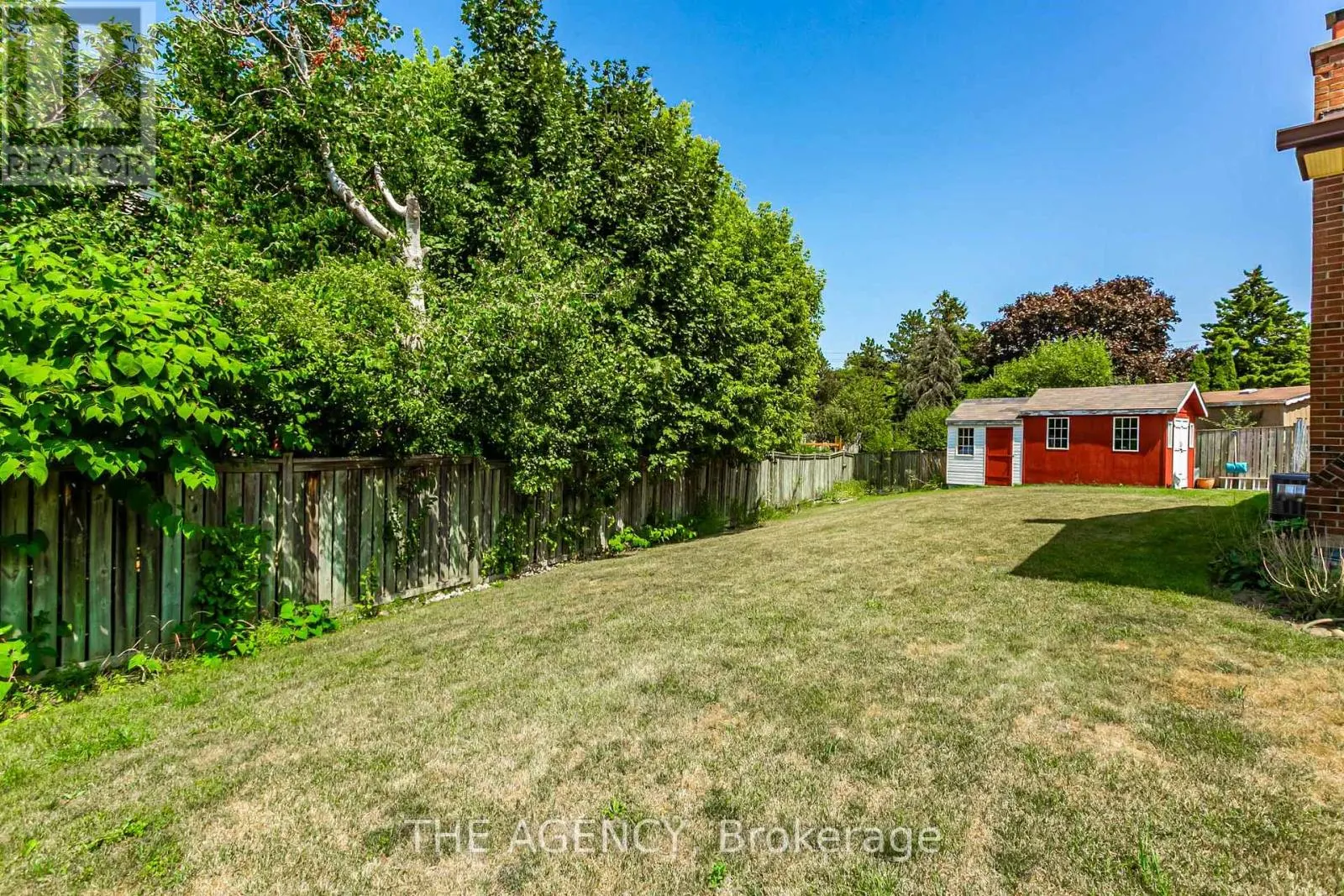 84 BLACKTHORN LANE