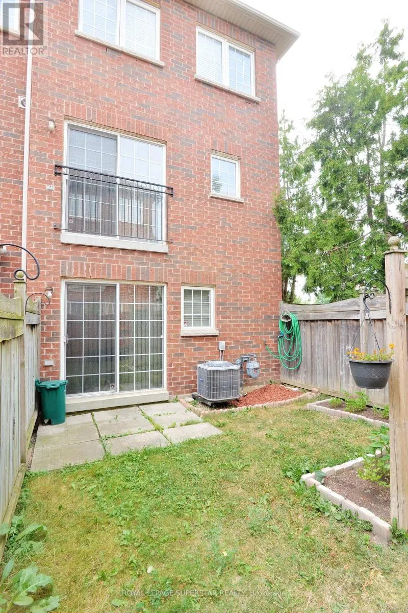 15 GEMSTONE LANE