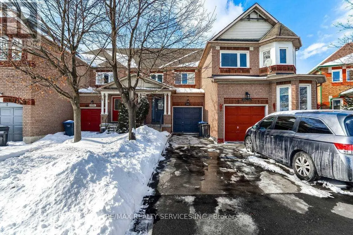 6888 DILLINGWOOD DRIVE