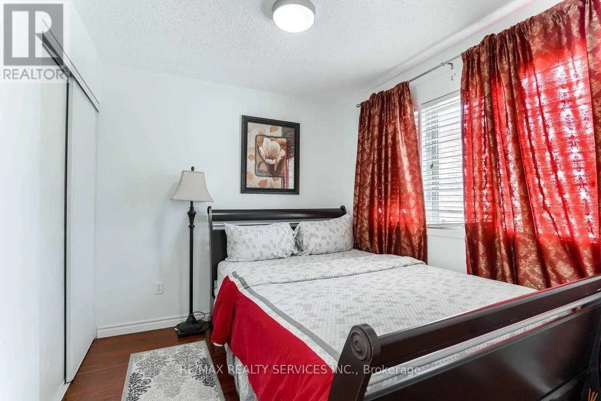 6888 DILLINGWOOD DRIVE