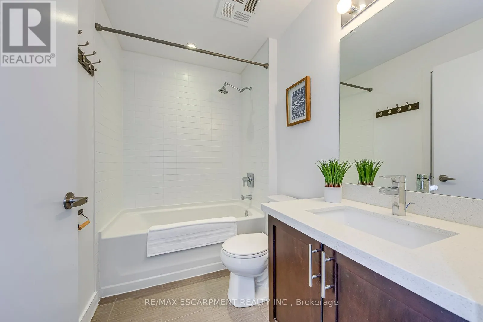 613 - 2490 OLD BRONTE ROAD