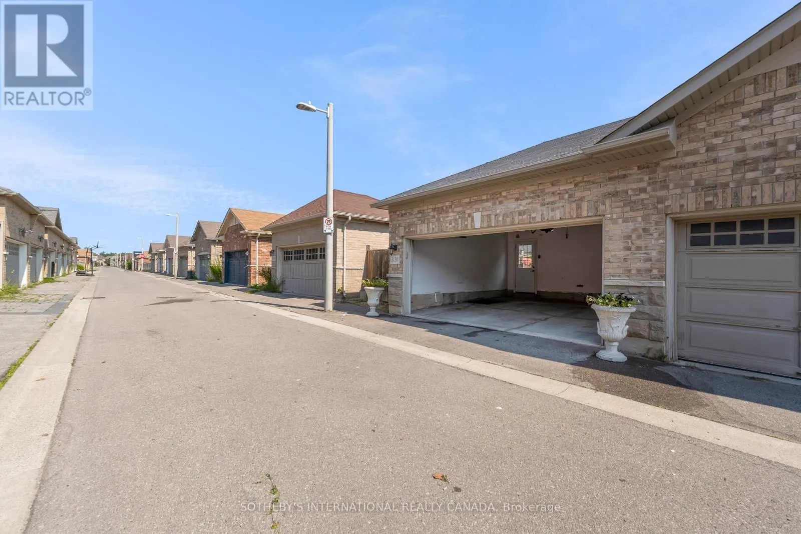 3130 ROBERT BROWN BOULEVARD