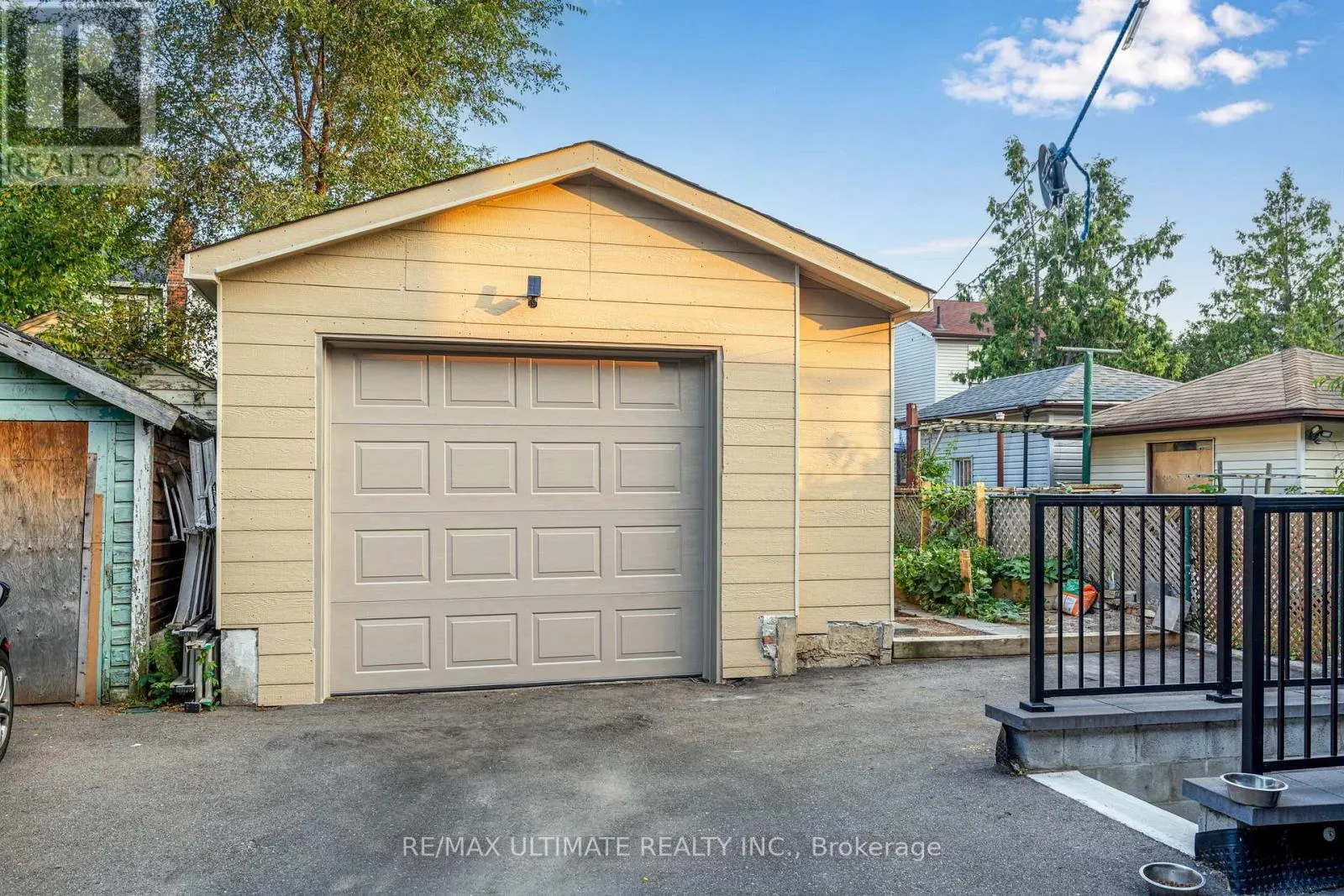 47 MAHONEY AVENUE