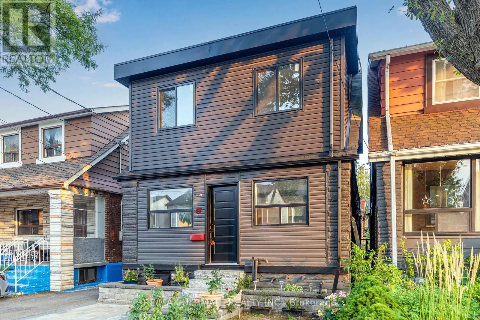 47 MAHONEY AVENUE