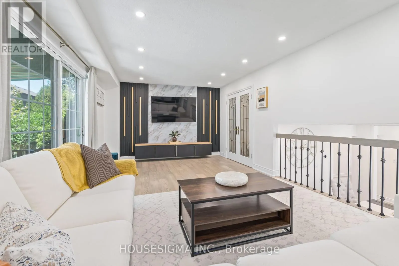 4212 POWDERHORN CRESCENT