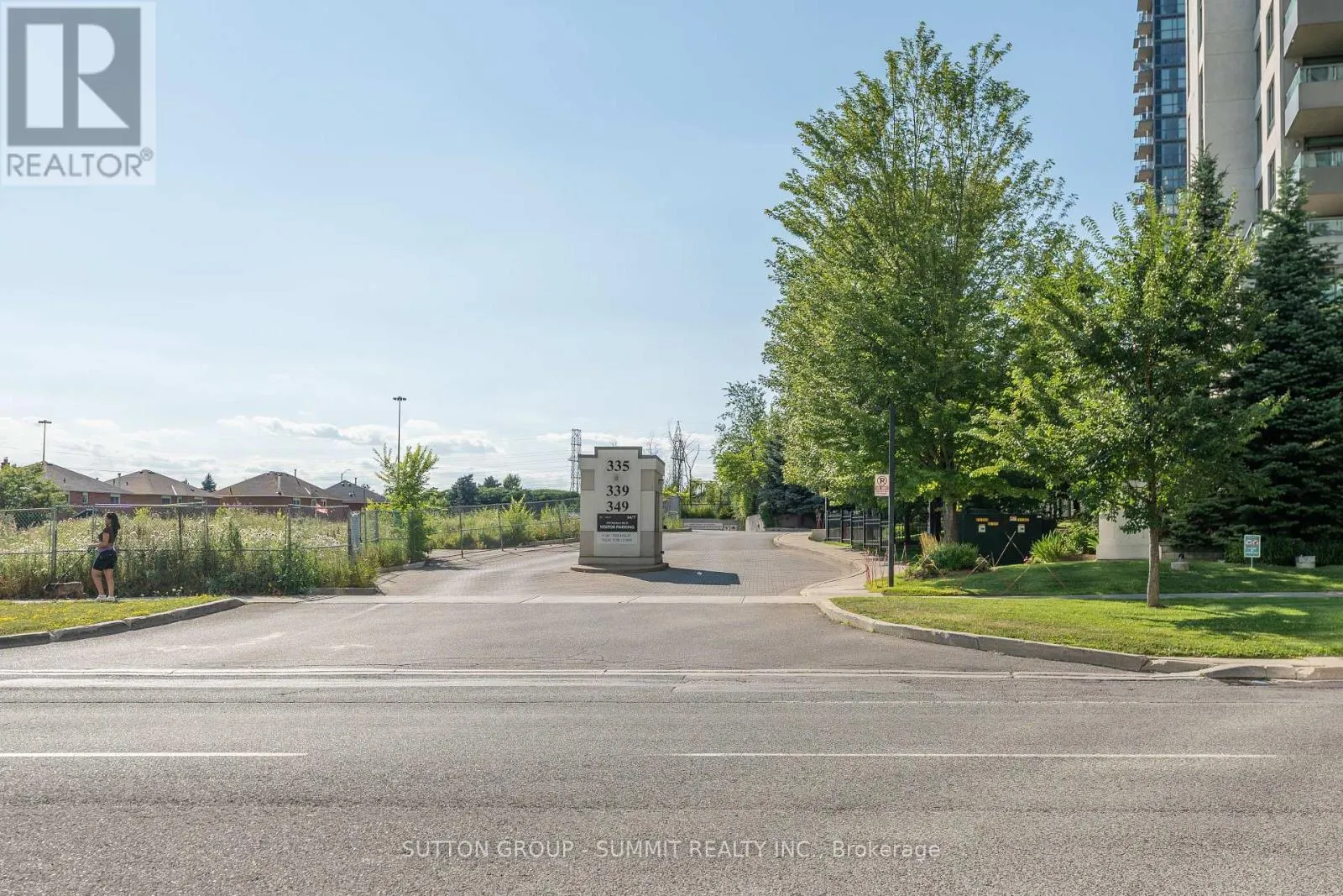 2103 - 335 RATHBURN ROAD W