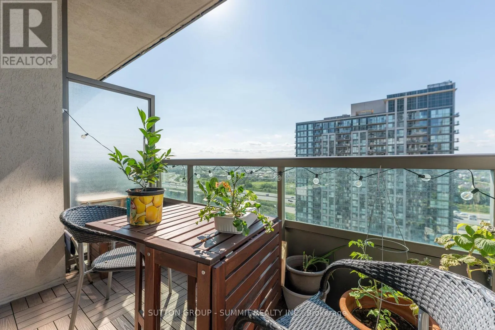 2103 - 335 RATHBURN ROAD W