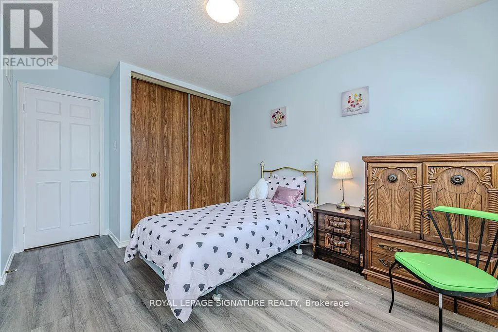 4726 ANTELOPE CRESCENT