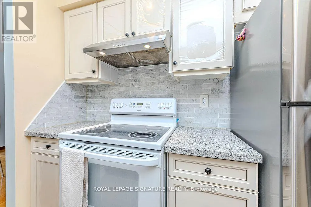 4726 ANTELOPE CRESCENT