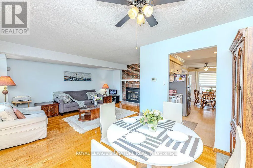 4726 ANTELOPE CRESCENT