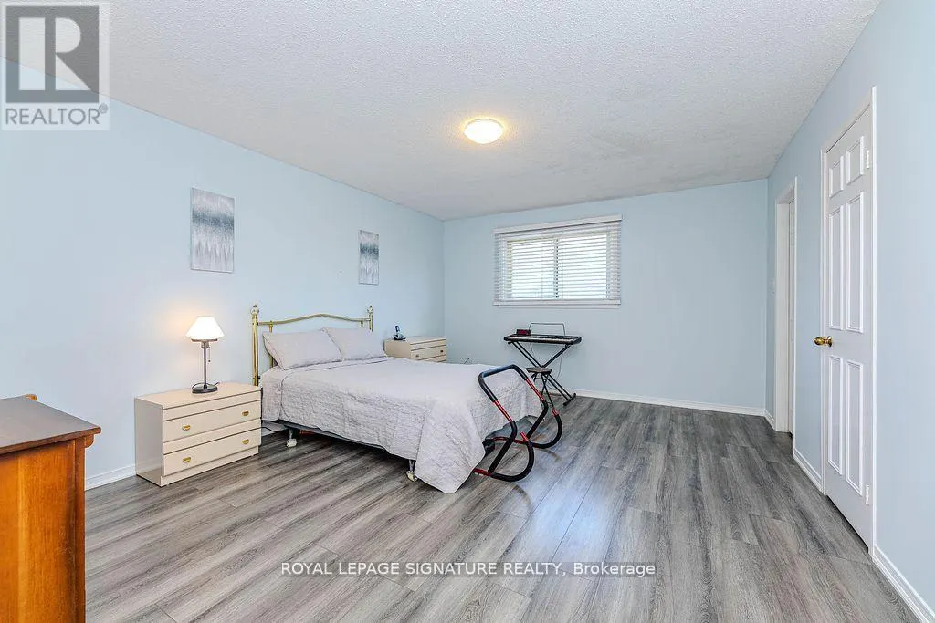 4726 ANTELOPE CRESCENT