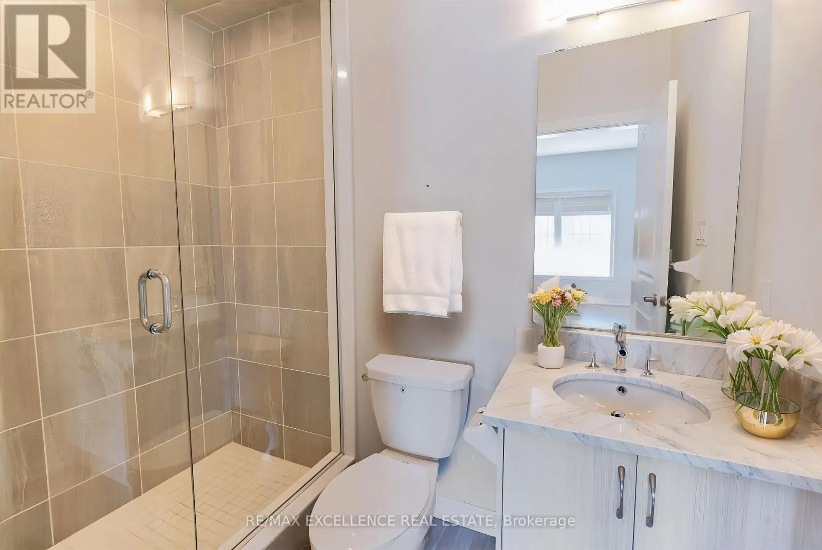 28 BLUESTONE CRESCENT