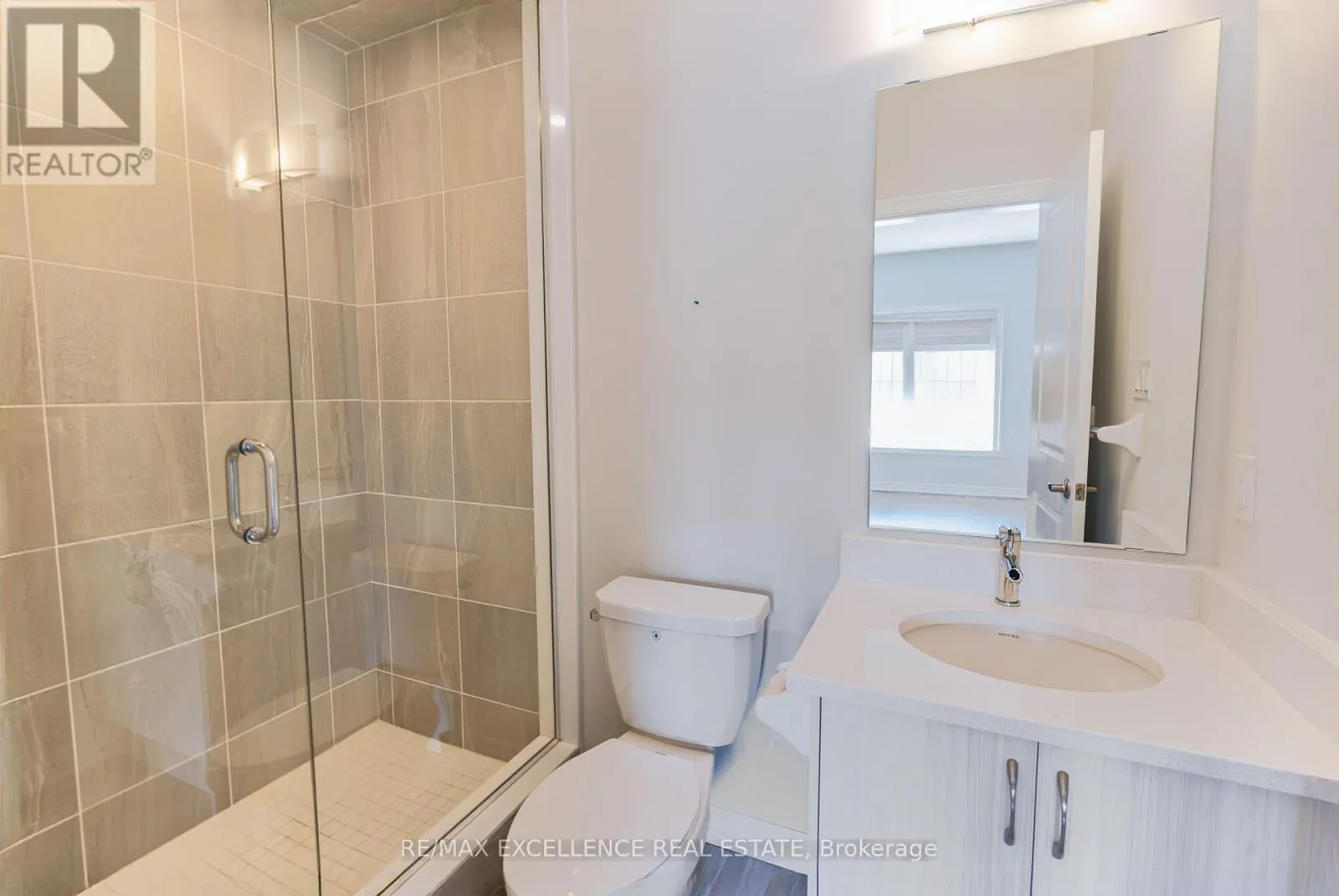 28 BLUESTONE CRESCENT