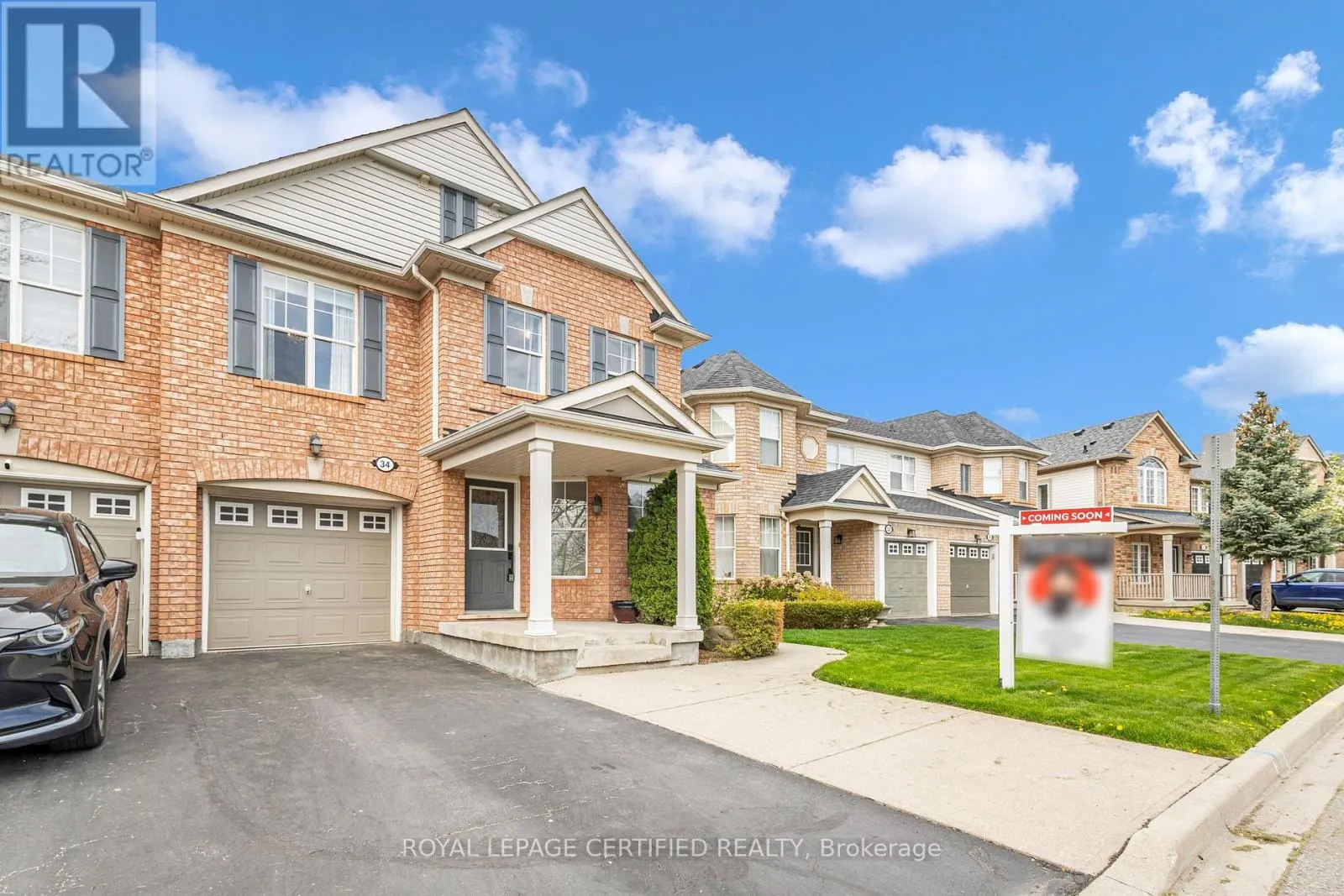 34 TAWNIE (UPPER) CRESCENT