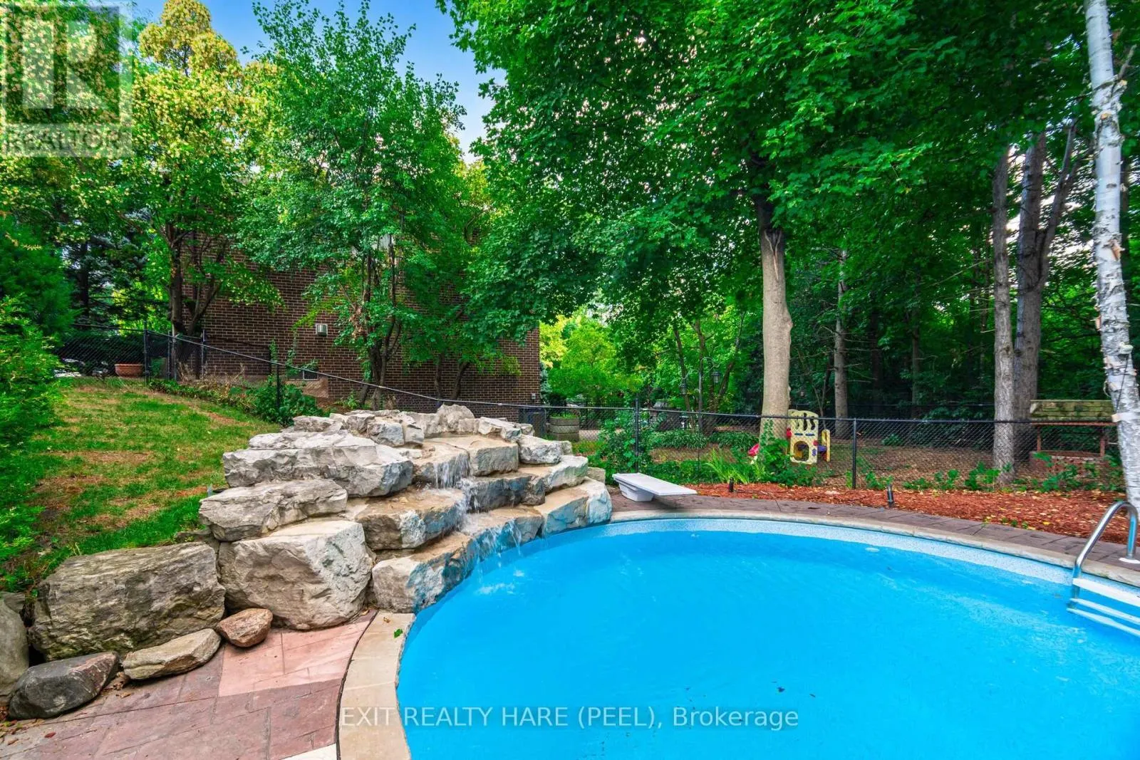 60 ESKER DRIVE