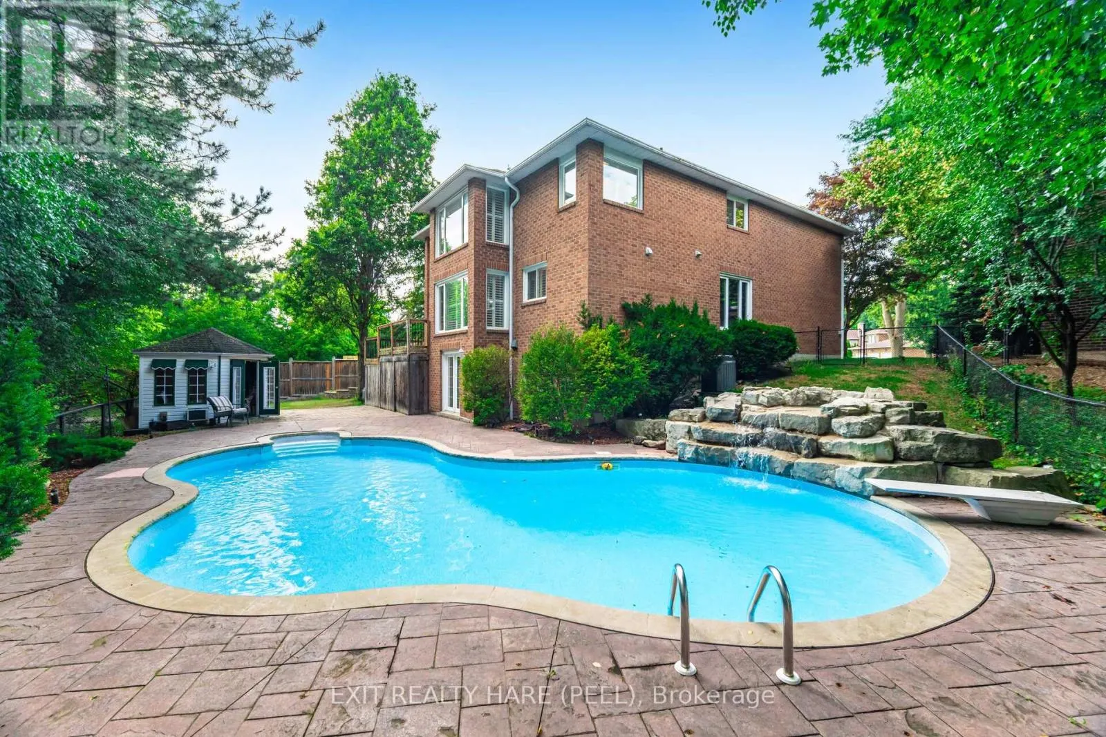 60 ESKER DRIVE