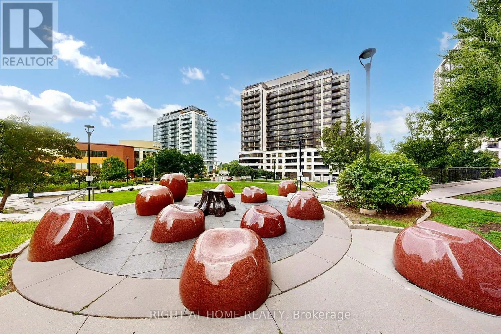 214 - 1070 SHEPPARD AVENUE W