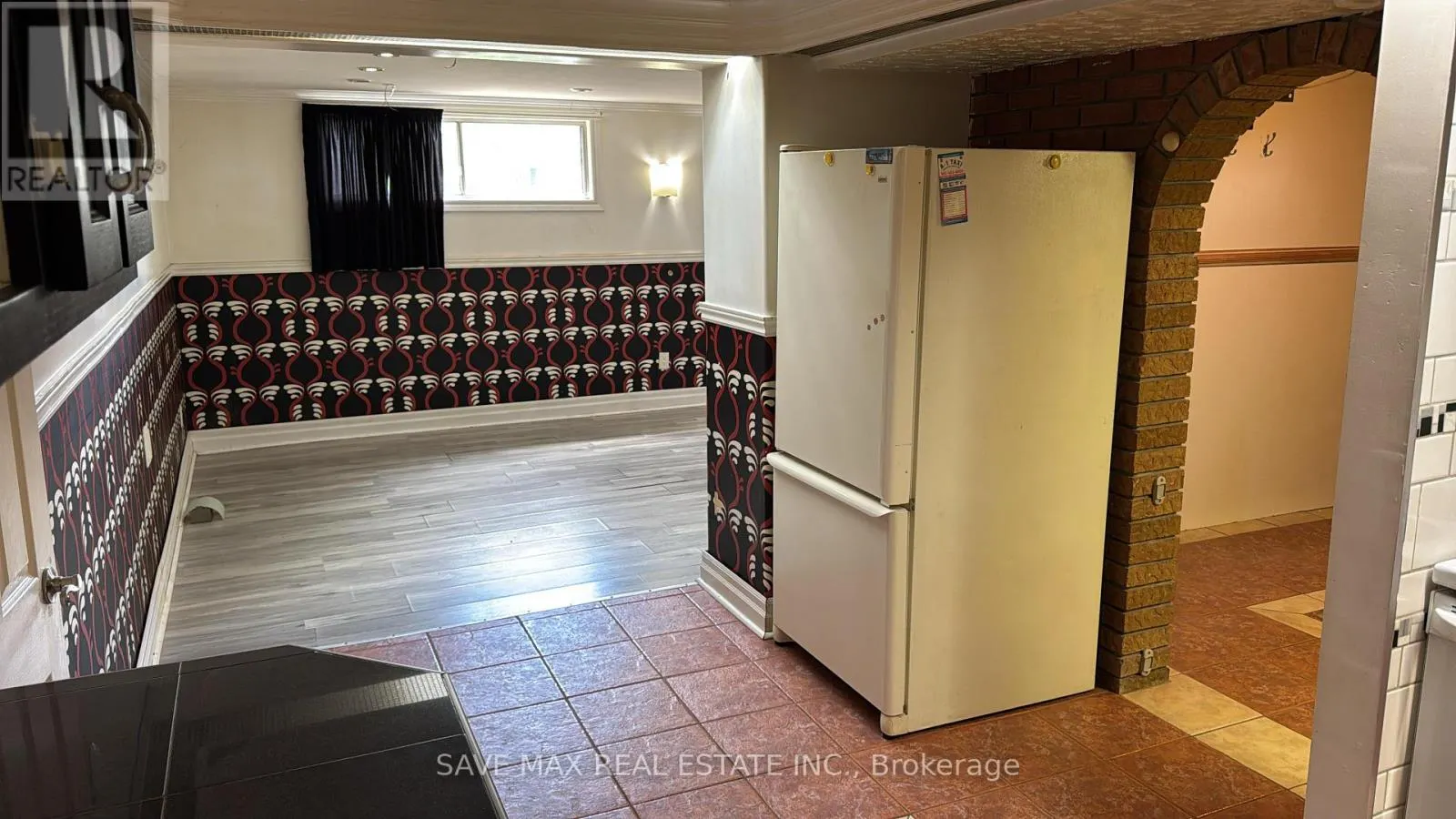 BSMT - 20 EDGEMONT DRIVE