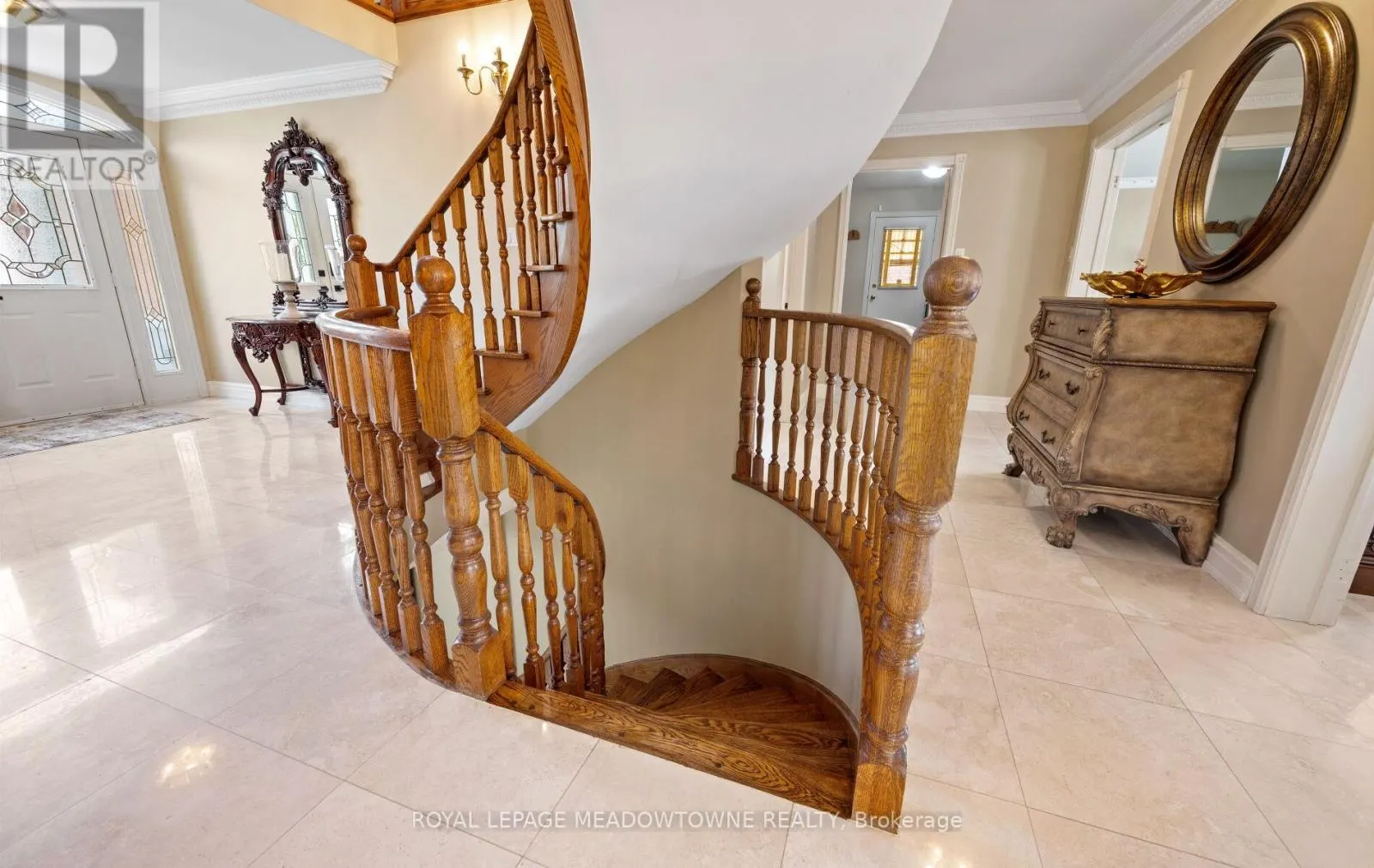36 SHADYWOOD ROAD