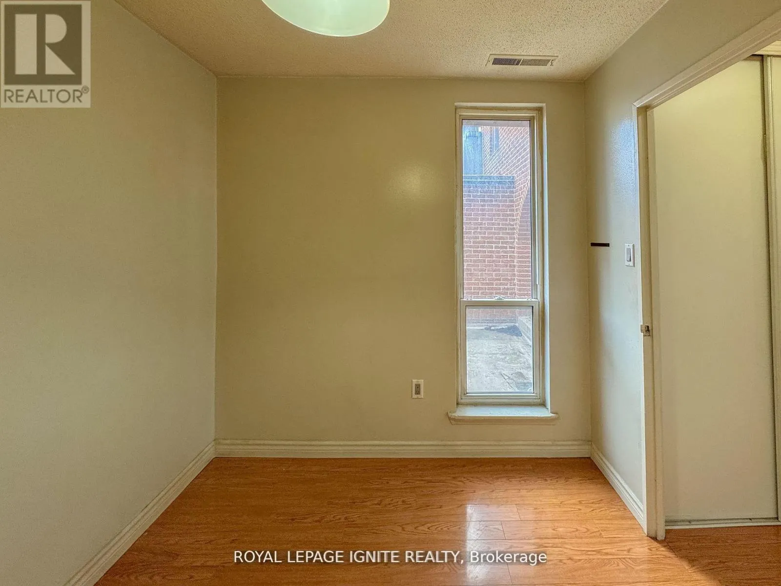 208 - 3455 MORNING STAR DRIVE