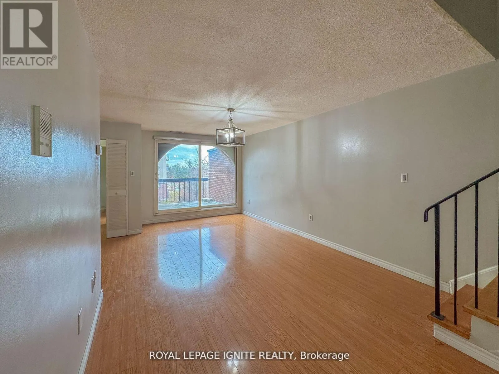 208 - 3455 MORNING STAR DRIVE